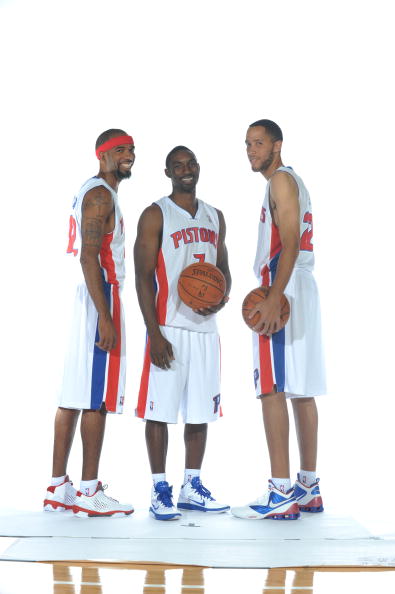 短期接受阵 短期接受阵