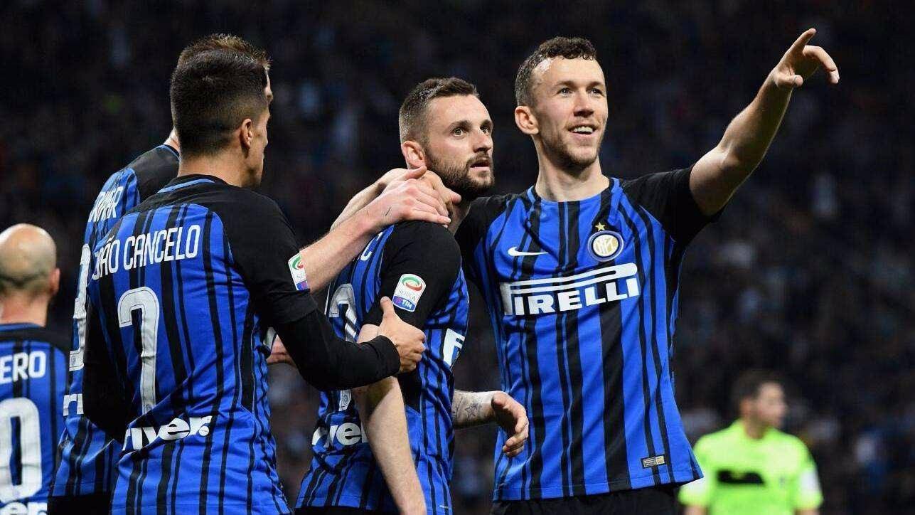 攻守兼备 攻守兼备